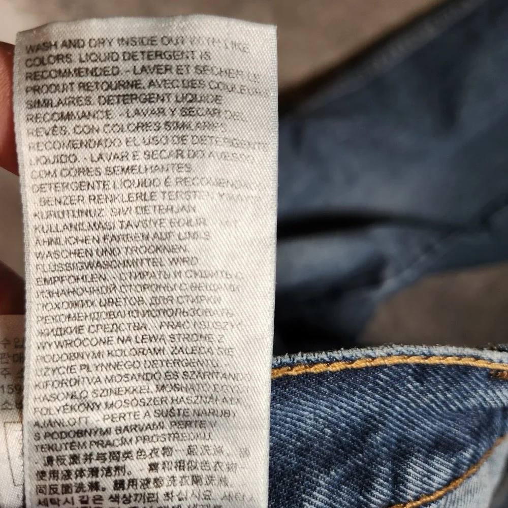 Levi's‎ 550 Jeans Men's 36X30 Blue Straight Relaxed Denim STAIN